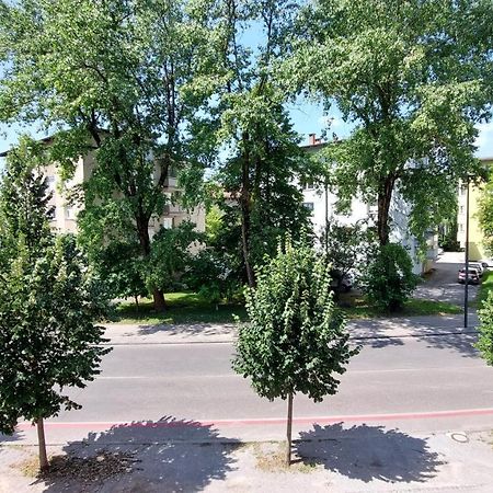 Cozy, Bright And Affordable Studio W/ Free Parking Lublaň Exteriér fotografie